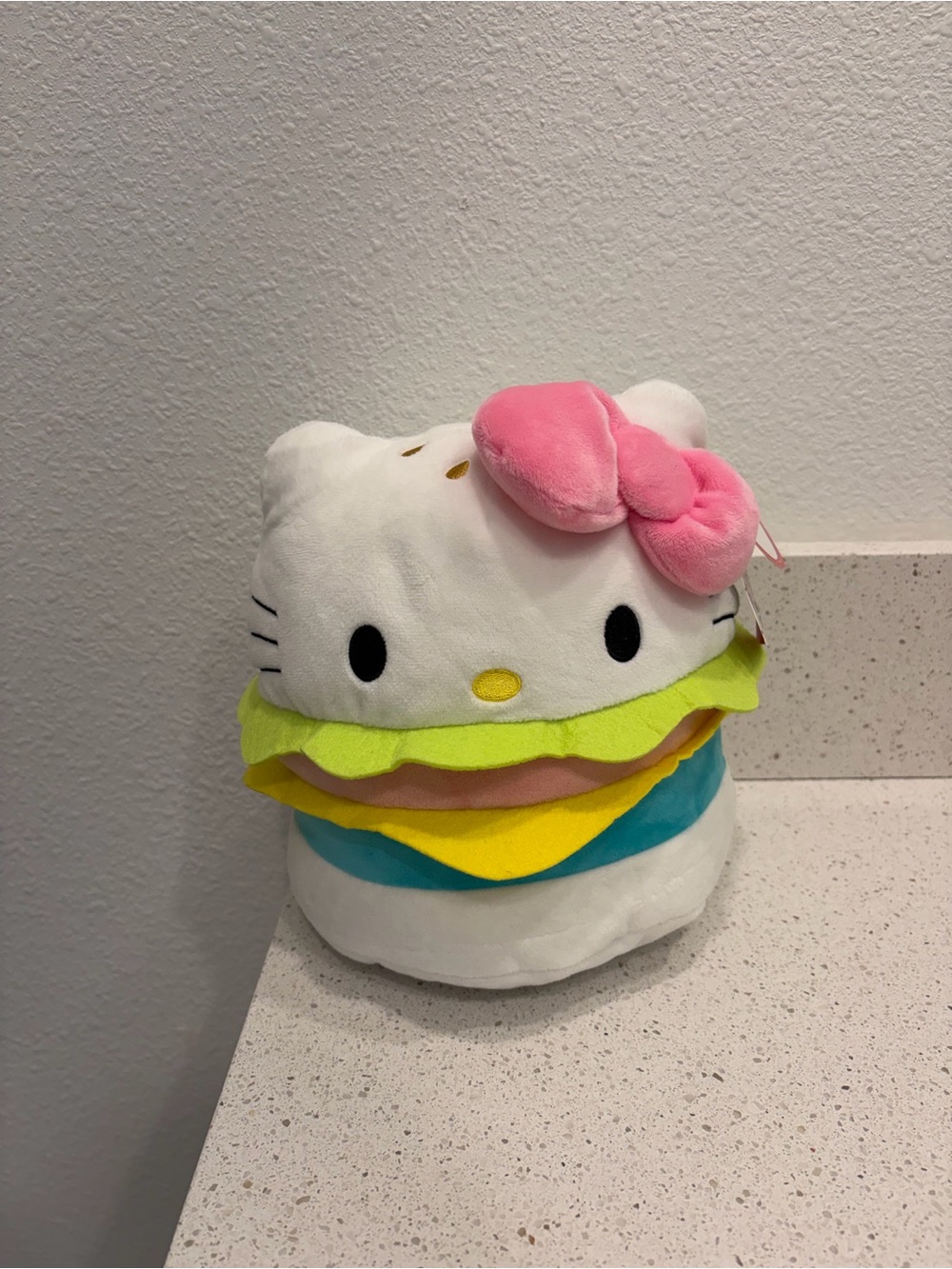Gund Sanrio Hello Kitty Hamburger Plush Toy, 8", Collectible, Ages 1+ NEW